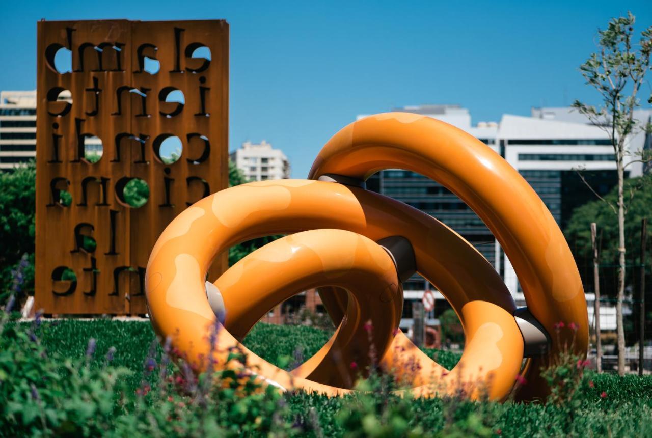 Hotel Sls Buenos Aires Puerto Madero Exteriér fotografie Sculpture in the park