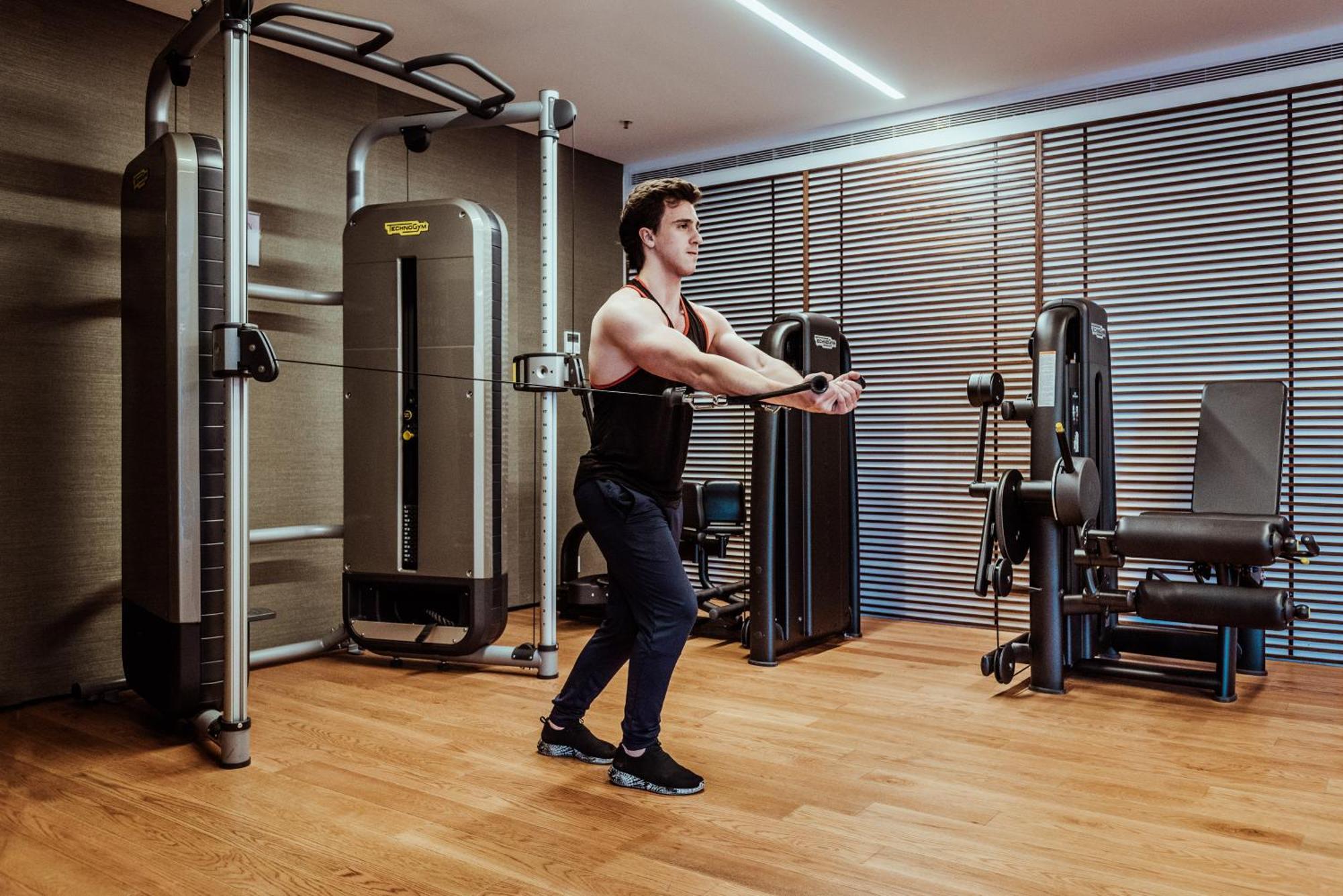 Hotel Sls Buenos Aires Puerto Madero Exteriér fotografie Bodyweight tricep extension