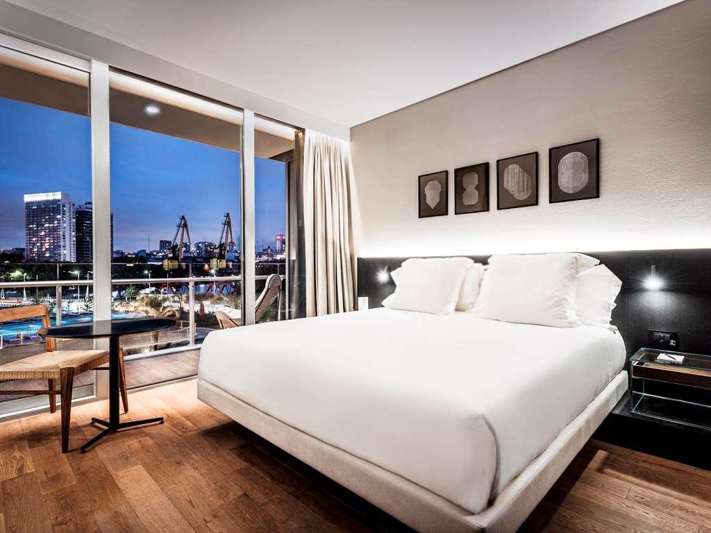 Hotel Sls Buenos Aires Puerto Madero Pokoj fotografie A bedroom at the London Edition